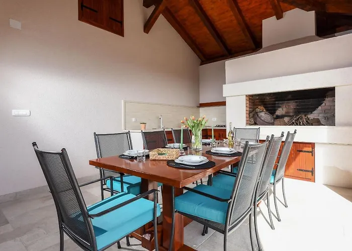 Casa Kasijan Zadarvillas * Debeljak